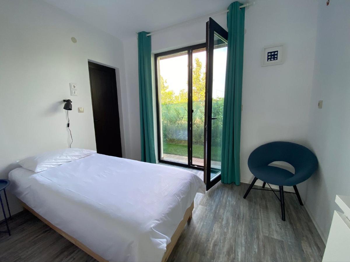 Sea You Guest House Езерец Екстериор снимка