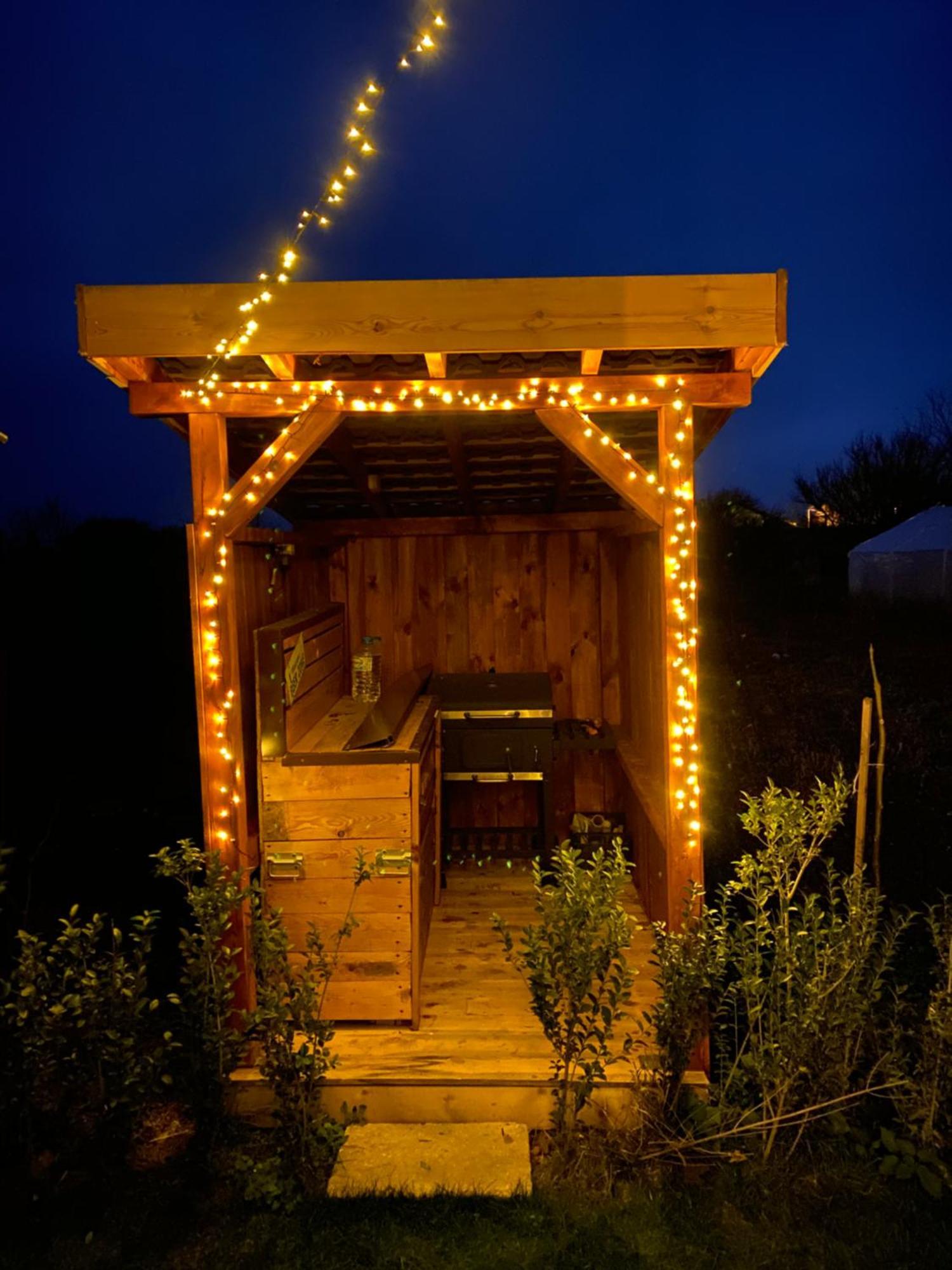 Sea You Guest House Езерец Екстериор снимка